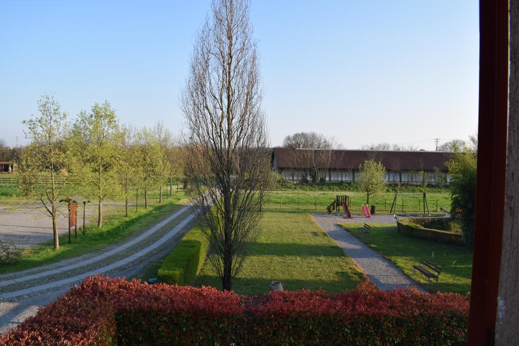 Agriturismo Ca Del Lupo Pallazzolo sullʼOglio Dış mekan fotoğraf