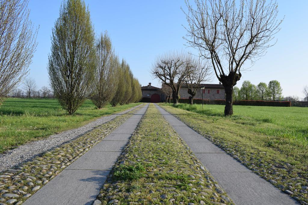 Agriturismo Ca Del Lupo Pallazzolo sullʼOglio Dış mekan fotoğraf