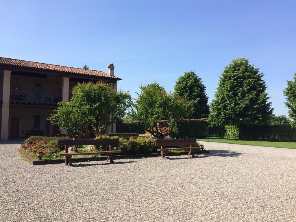Agriturismo Ca Del Lupo Pallazzolo sullʼOglio Dış mekan fotoğraf